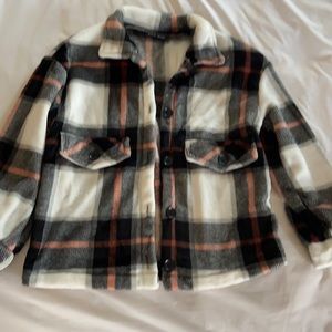 New condition! SHEIN shacket super soft xs